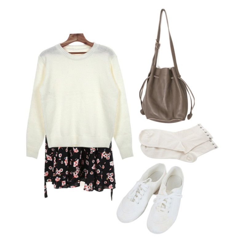 Zemma World Moma knit{젬마월드 단독}2015 SPRING BASIC ROUND KNIT가볍게 입을수있는 봄컬러니트!,Zemma World 스터드-삭스 (4color),Zemma World 로지 (ops)여름에 딱어울리는 플라워 원피스하늘하늘 기분좋은 나시원피스!등을 매치한 코디