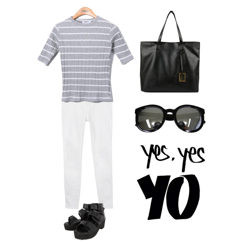 daily monday Cutting line point skinny,MIXXMIX 707 퍼드 샌들,Reine May Stripe Wrinkle Tee등을 매치한 코디