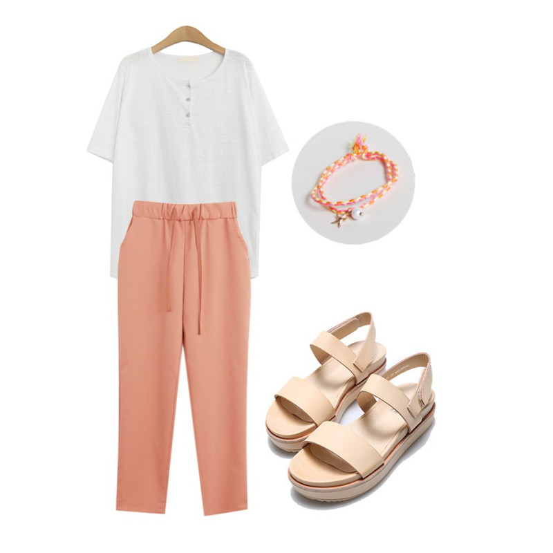 Reine Frame Velcro Sandal,TODAY ME [tee]촉 단추티,daily monday Pearl yarn anklets set등을 매치한 코디