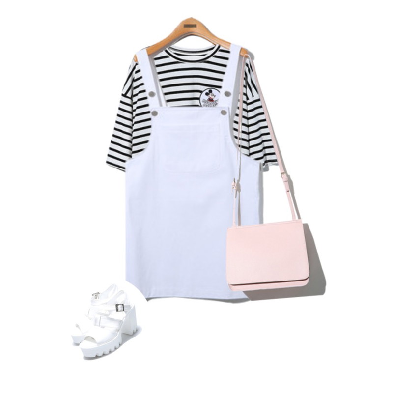 Reine Anna Platform Shoes,Reine Mickey Patch Boxy Tee,Reine Yummy Suspenders Onepiece등을 매치한 코디