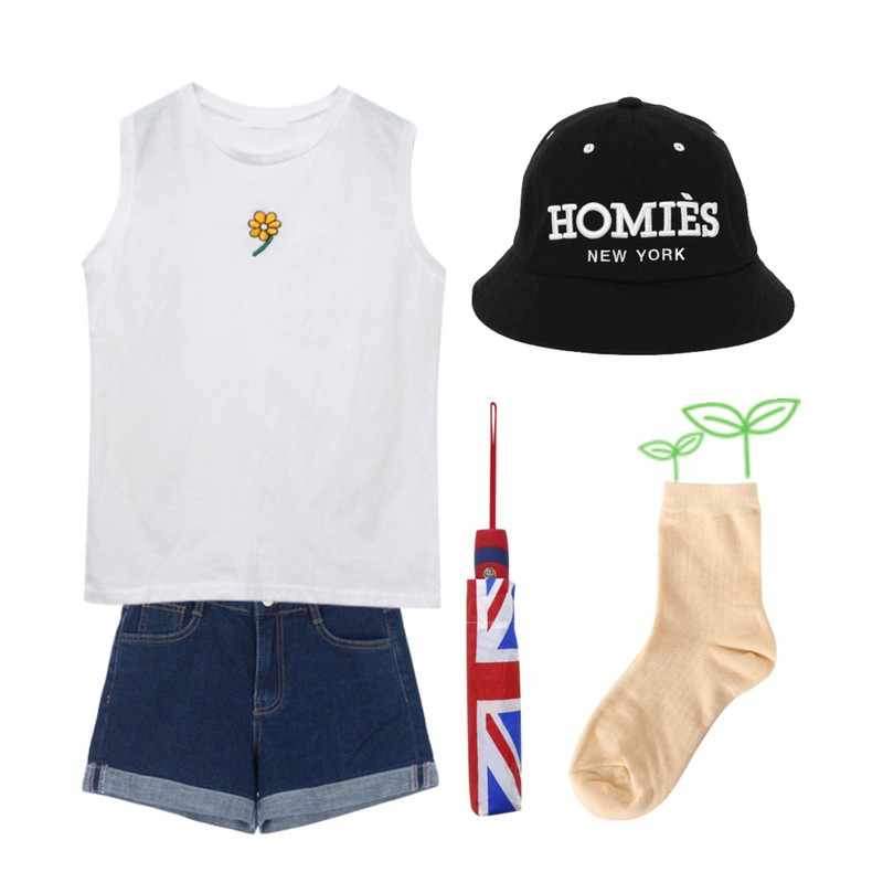 MIXXMIX 844 롤업 데님 숏츠,Rough & Detail Union Jack, umbrella_red+blue,Rough & Detail yellow flower, t_ivory등을 매치한 코디