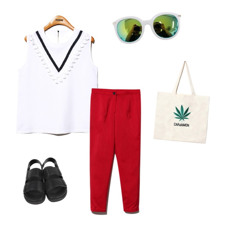 AIN velcro line sandal (2 colors),Reine Look Stylish Basic Color Slacks,Reine Point Detailing Tassel Blouse등을 매치한 코디