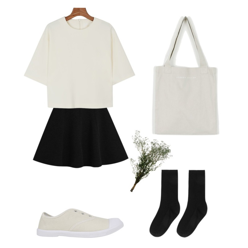 TODAY ME [skirt]커스텀 스커트,daily monday Simple cotton bag,daily monday Basic zipper round blouse등을 매치한 코디