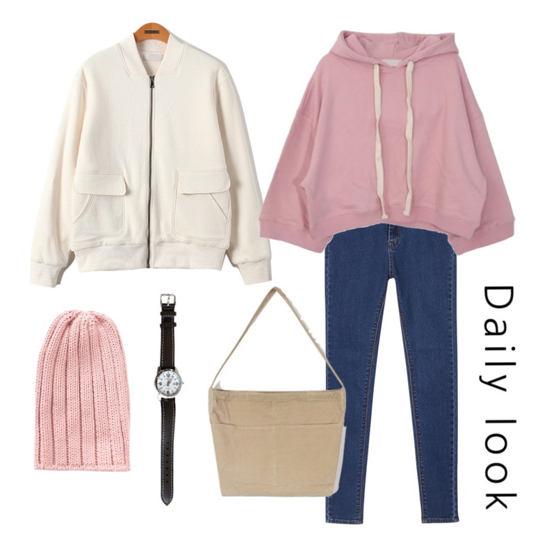 Reine 로스팅 포켓 점퍼,daily monday Color high denim skinny,DORA 크롭후드등을 매치한 코디