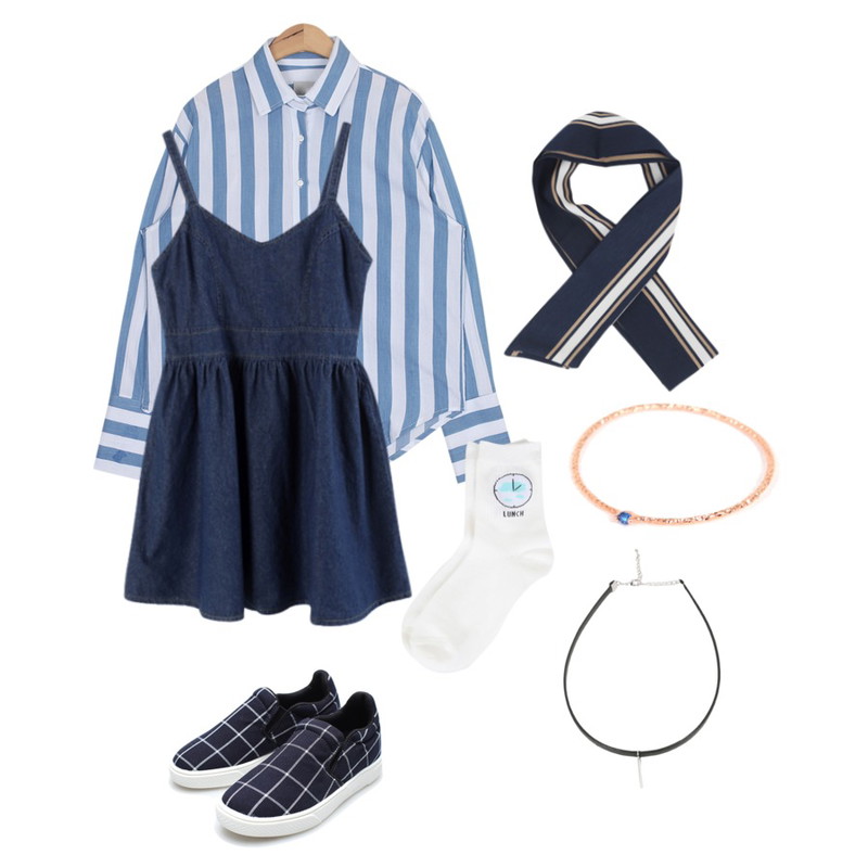 AIN denim stripe shirts (2 colors),BULLANG GIRL 식사시간 양말1500원,LINDA GIRLS 젤리 뷔스티에 원피스 (2color)등을 매치한 코디