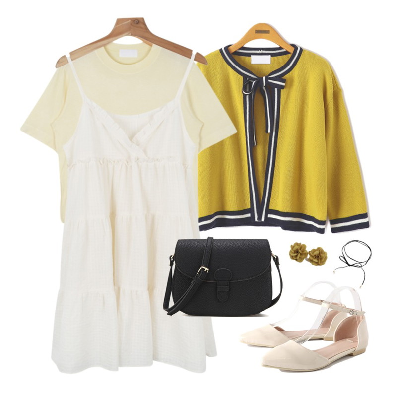 BULLANG GIRL 츄잉버블T16000원,Reine 프레스텐 니트 가디건,daily monday Flare sleeveless one-piece등을 매치한 코디