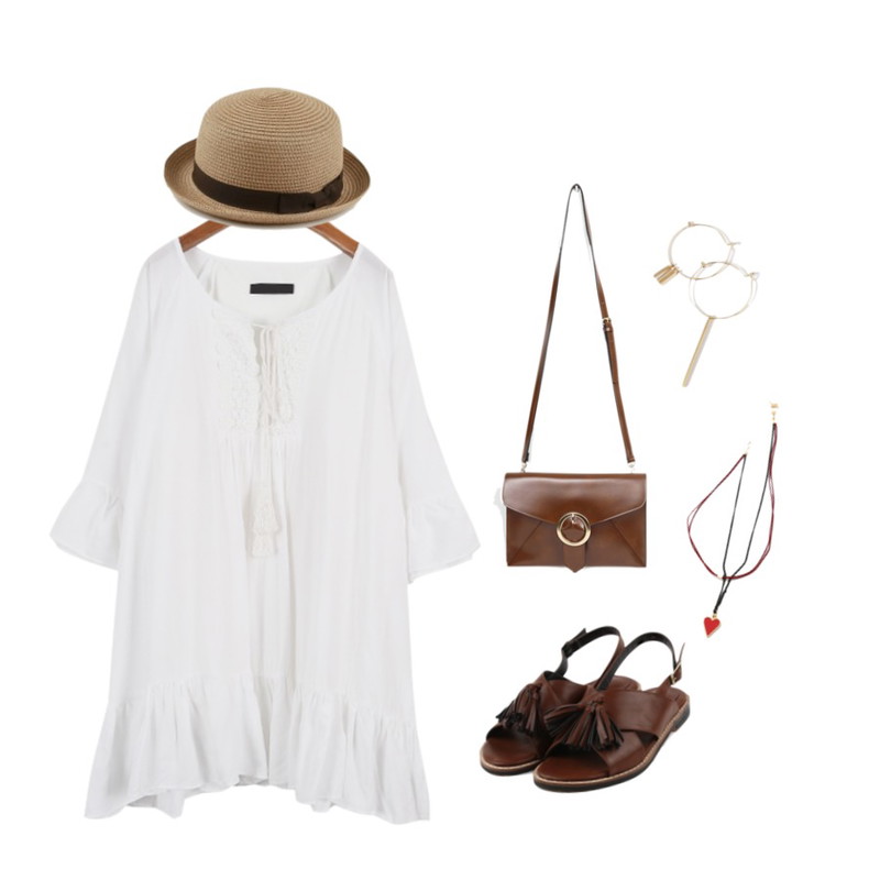 MINIBBONG 소녀-ops,daily monday Big Tassel shoes,daily monday Small line hat등을 매치한 코디