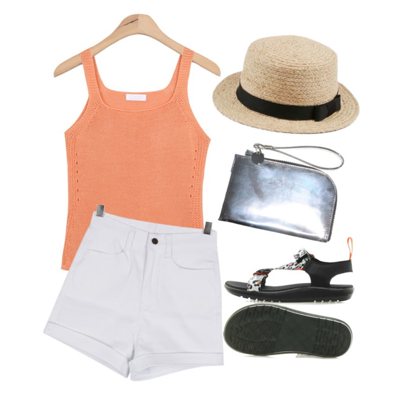 daily monday Ribbon point straw hat,Player 닥터마틴 벨푸어 Z 스트랩 화이트레오파드 (DR.MARTENS BALFOUR Z-STRAP WHITE BLACK SKLEOPARD WEBBING),AIN square neck knit sleeveless (3 colors)등을 매치한 코디