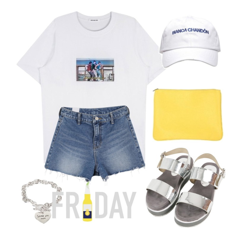 MINIBBONG 푸른밤-pt,MIXXMIX HIDE AND SEEK 16 SS BEnding Credit gogo Top(White),DORA 심플빅클러치등을 매치한 코디
