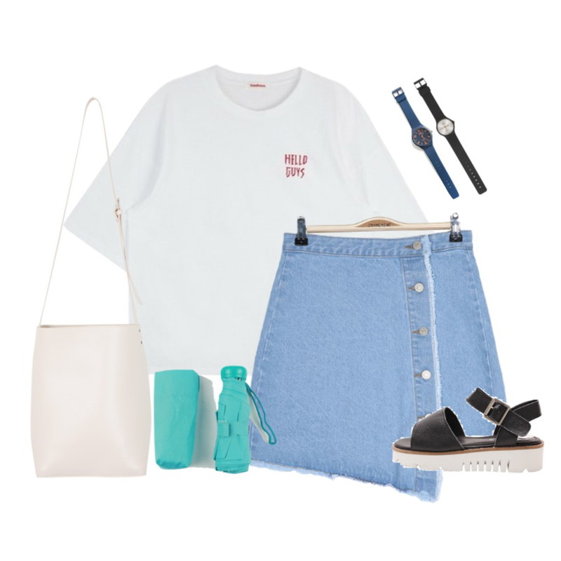 IM3 언발 버튼 데님스커트,LOVELY SHOES 네티 스트랩 샌들 (4cm),MIXXMIX ONLY MIX  helloguys t-shirt등을 매치한 코디