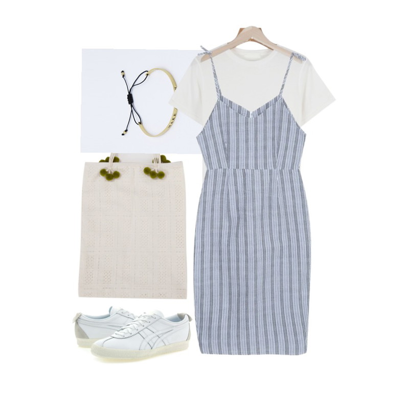 myblin 위시 레터링 팔찌,From Beginning Pom pom lace bag_K (size : one),daily monday Basic roll-up cotton tee등을 매치한 코디