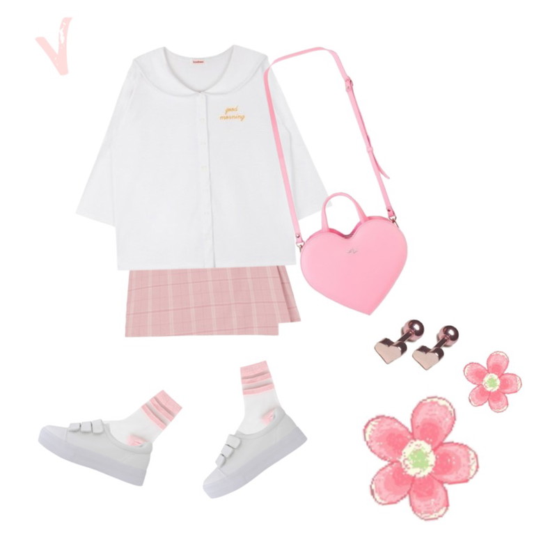 BULLANG GIRL 두줄시스루양말,LOVELY SHOES 델리빈 통굽 스니커즈 (3.5cm)등을 매치한 코디