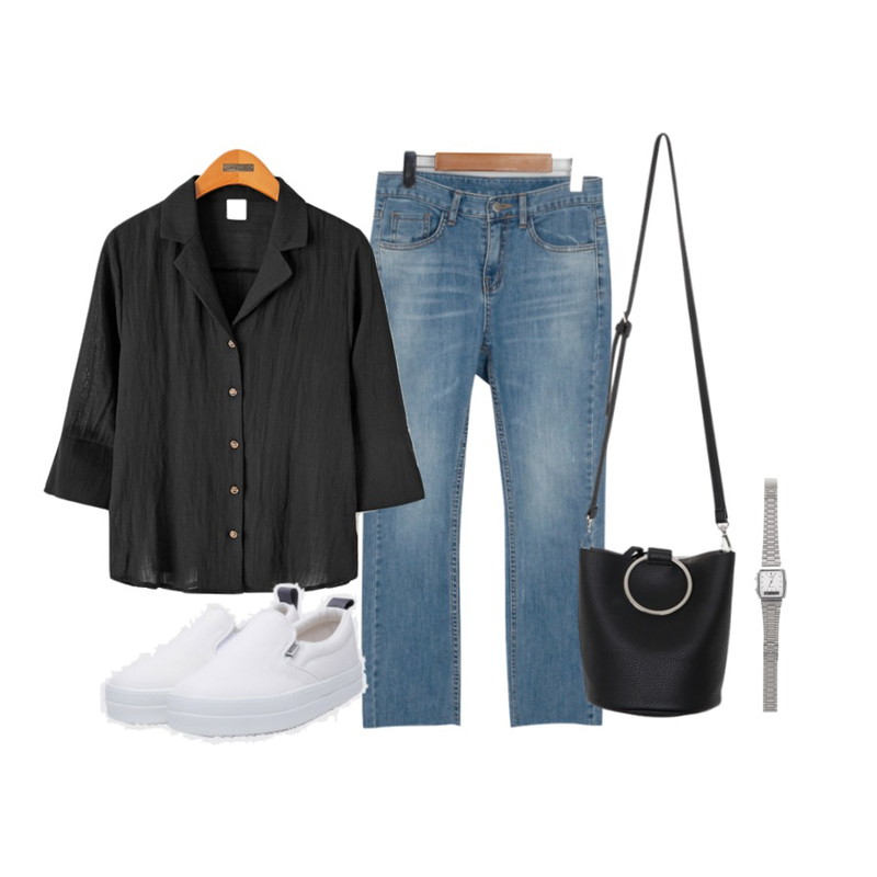 From Beginning Cutting boots-cut denim pants_M (size : S,M,L),Reine 어도러블 커프스 블라우스,From Beginning Ring buckle lether bag_K (size : one) 등을 매치한 코디