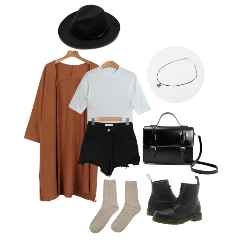 From Beginning V cutting cotton shorts_Y (size : S,M),daily monday Natural long cardigan,TODAY ME 포닌 티등을 매치한 코디