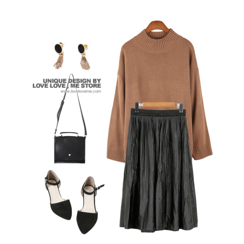 From Beginning Metal pleats banding skirt_B (size : free),BANHALA 하이헬로 니트,BANHALA 이네이처 백등을 매치한 코디