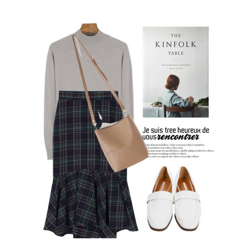Untitled,Untitled,kinfolk table등을 매치한 코디