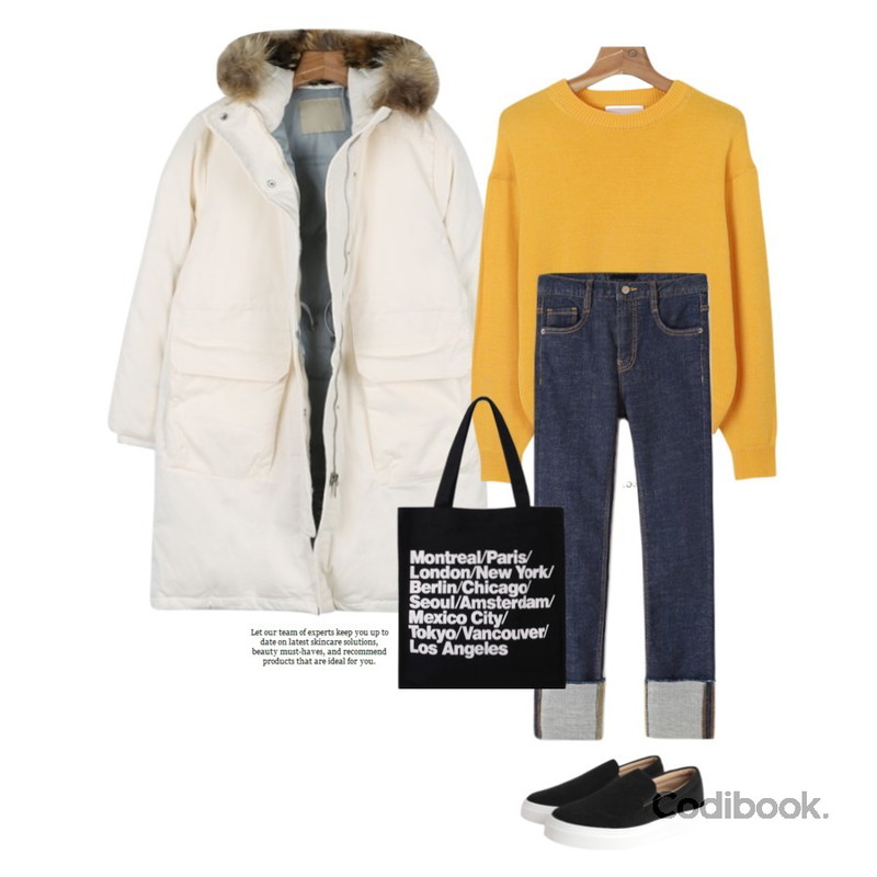 daily monday Colorful soft knit,Reine 크렉 빈티지 롤업 데님 팬츠,daily monday Duck down clean padding 12/12 입고예정등을 매치한 코디