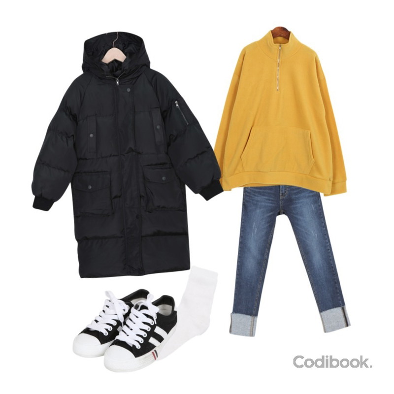 Dailyco 반지퍼아노락-mtm(후리스),TWEE 앙고라 socks,MINIBBONG 더킹 롤업데님 (기모 · 귀여운 롤업디테일의 슬림일자핏 팬츠)등을 매치한 코디