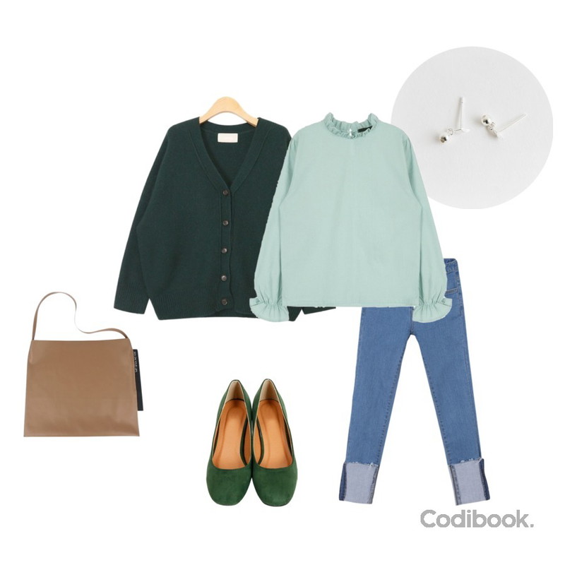 daily monday Silver ball dangling earring(silver 925),AIN lovely angora boxy cardigan (4 colors),MINIBBONG 컨택트 롤업팬츠 (스키니한 일자핏에 자유롭게 롤업가능해요!) 등을 매치한 코디
