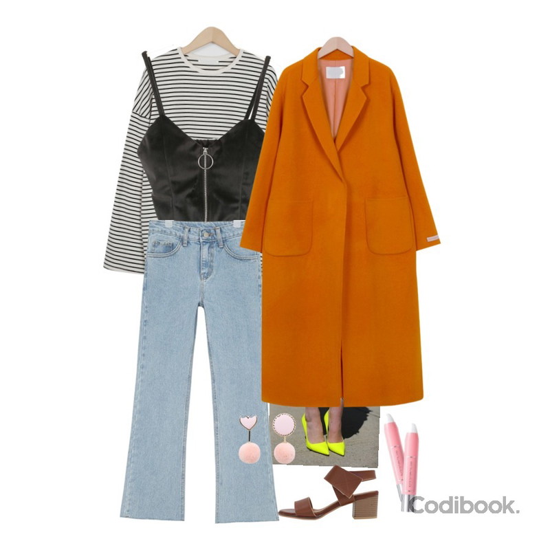사진,IM3 소프트 벨벳 뷔스티에,From Beginning Butter stripe over-fit T_K(size : free)등을 매치한 코디