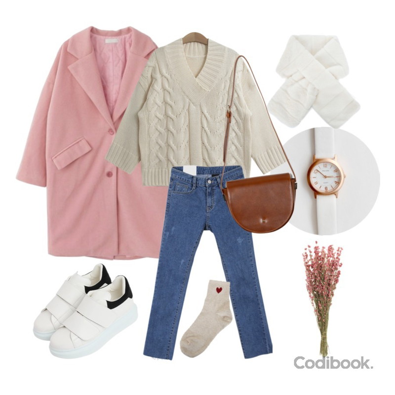 DORA 소피롱코트,daily monday Daily clean watch,myblin 엠보 퍼 목도리 (3color)등을 매치한 코디
