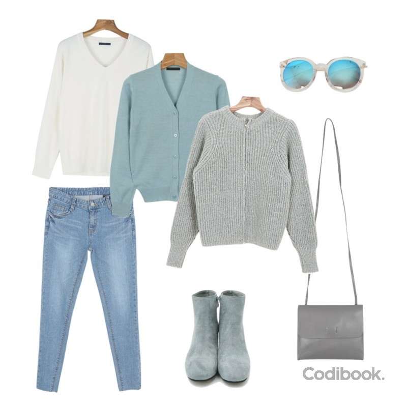 daily monday Suede square heel ankle boots,daily monday Lambswool v-neck spring knit블랙 02/27 입고예정,IM3 마인드 데님팬츠등을 매치한 코디