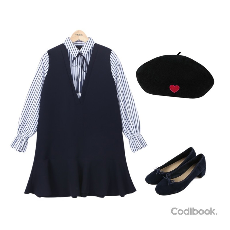 daily monday Suede ribbon shoes블랙230 01/23 입고예정,MIXXMIX Heart Point beret (Black),TWEE layered flare shirts onepiece등을 매치한 코디
