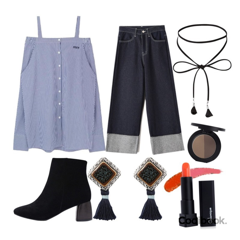 LOVELY SHOES 쿠마린 스웨이드 앵클부츠  5cm,Reine 퍼지스 와이드 데님 팬츠,MIXXMIX SEEK Off Shoulder Simple Shirt등을 매치한 코디