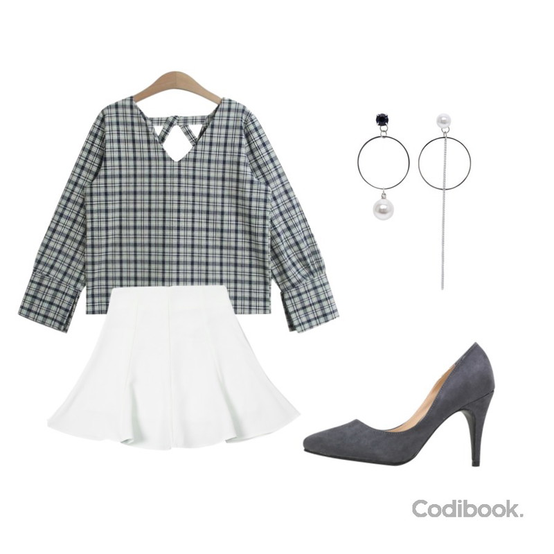 LOVELY SHOES 세나스 스틸레토 펌프스 (9cm),TWEE Line flare skirt,TODAY ME 플랑 체크 블라우스등을 매치한 코디