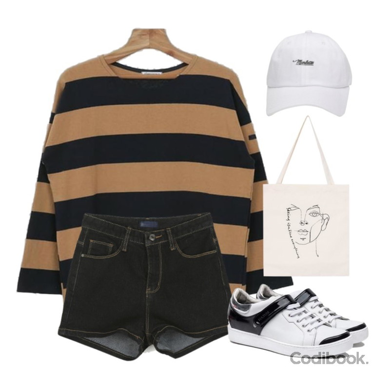 IM3 슬랜더 하프팬츠,HATISS Tri Plum White Sneakers,Zemma World (ZEM.made) Wide-스트라이프티등을 매치한 코디
