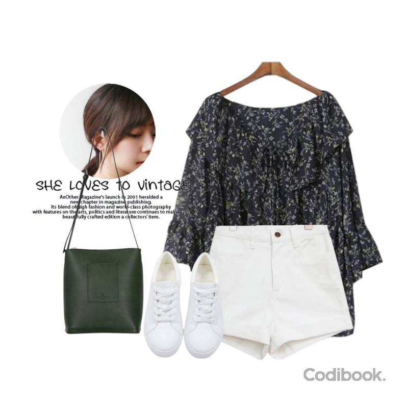 daily monday Long triangle earring,LINDA GIRLS 로지 플라워 오프숄더 블라우스 (3color),common unique [BOTTOM] COTTON ROLL UP HIGH SHORTS등을 매치한 코디