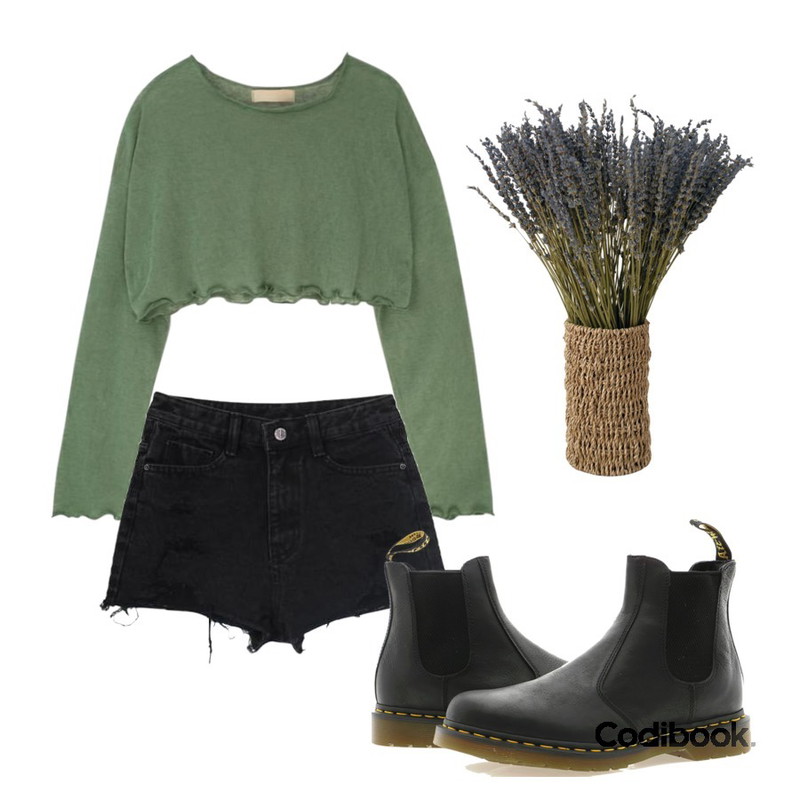 Player 닥터마틴 2976 첼시부츠 블랙 (DR.MARTENS CHELSEA BOOT),MIXXMIX 시스루 크롭 롱슬리브,GARCONNE 데미지 컷팅숏팬츠등을 매치한 코디