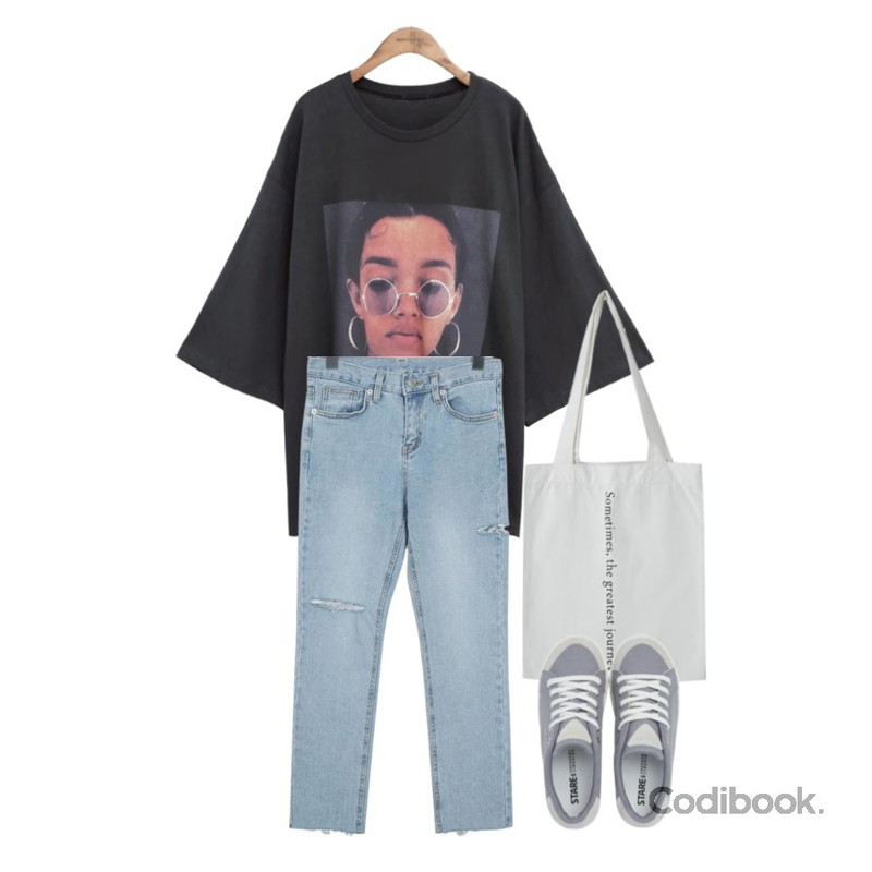 Reine 조인 롱 레터링 에코백,common unique [TOP] GLASSES DIGITAL PRINTING 1/2 T,From Beginning Split damage slim jean_M (size : 25,26,27,28,29)등을 매치한 코디