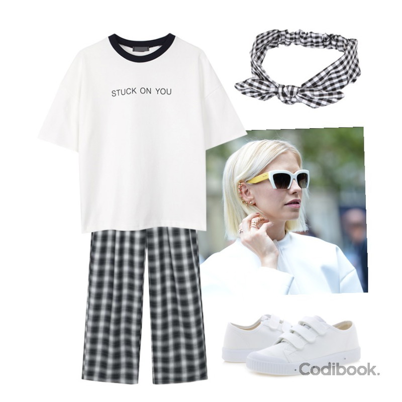 street fashion,biznshoe On you printing tee (2color),daily monday Unisex check banding pants등을 매치한 코디