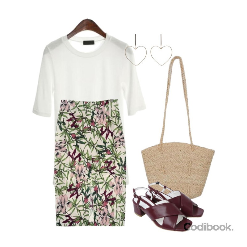 Zemma World Basket straw (bag),UPTOWN HOLIC 정원애 sk (*2color),ROCOSIX soft basic round top등을 매치한 코디
