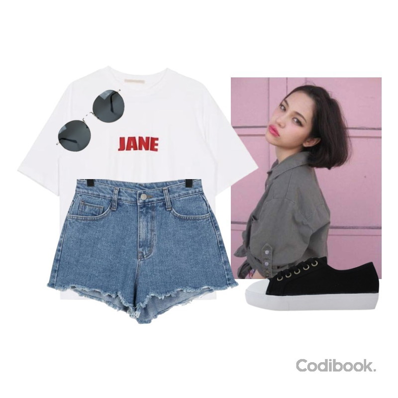 -,From Beginning Zig cutting denim shorts_M (size : S,M,L),biznshoe Lettering round tee (2color)등을 매치한 코디