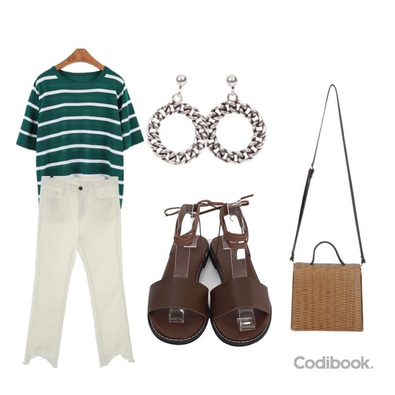 From Beginning String minimal sandal_H (size : 230,235,240,245,250),UPTOWN HOLIC 코튼 부츠컷 pants,MINIBBONG 신드롬 스트라이프니트등을 매치한 코디