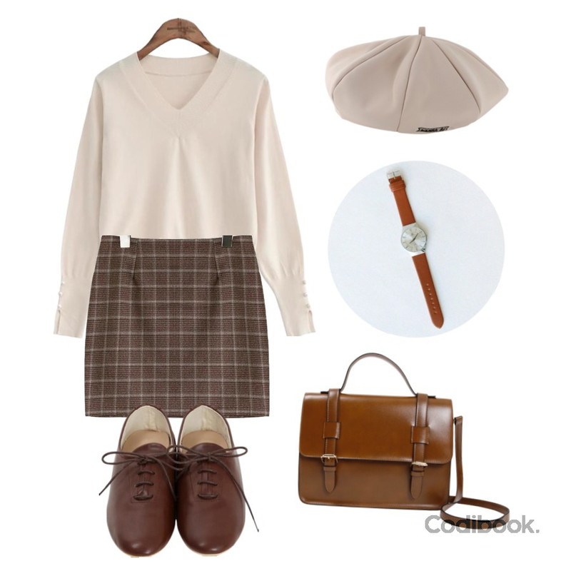 daily monday Simple big frame watch,common unique [TOP] PEARL POINT V NECK KNIT,common unique [SKIRT] OXY GLEN CHECK MINI SKIRT등을 매치한 코디
