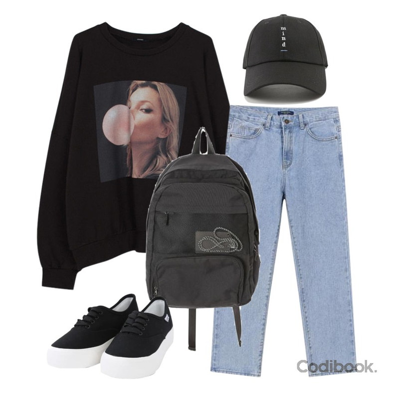 biznshoe Straight crop denim,ROCOSIX mind lettering cap,biznshoe Long sleeve printing mtm (3color)등을 매치한 코디