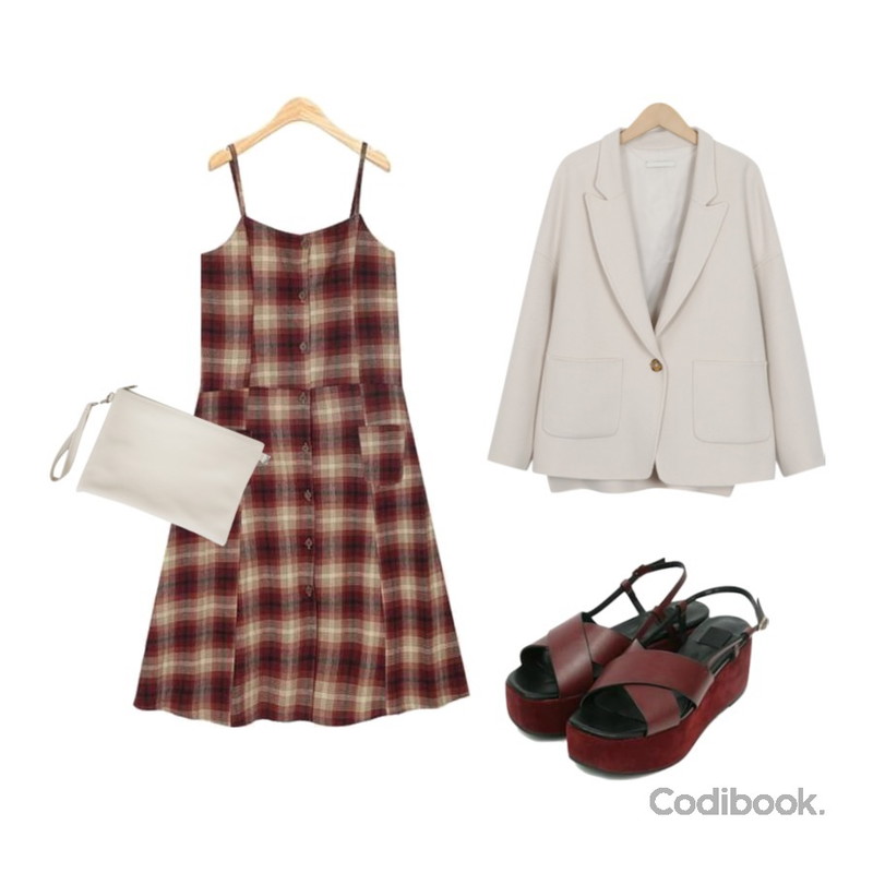 AIN suede platform heel (2 colors),From Beginning Warm handmade wool jacket_B (size : free),AIN sensual check button strap ops등을 매치한 코디