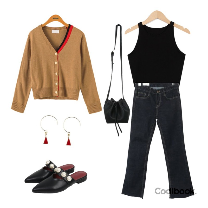 From Beginning Crop cotton sleeveless top_K (size : free),ROCOSIX slim stitch bootscut denim pants,Reine 카엘 배색 니트 가디건등을 매치한 코디