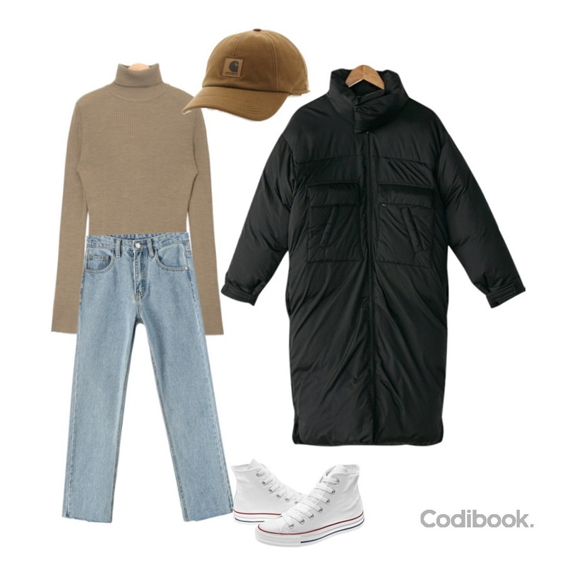 BANHARU duck down over neck long padding,Reine 루디스 보이핏 컷팅 데님,AIN calm berry pola knit등을 매치한 코디