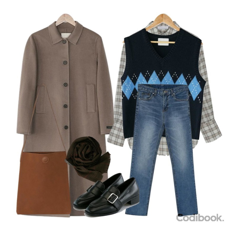 BANHARU argyle knit vest,BANHARU vintage cutting check shirts,BANHARU [hand made] feminine a-line coat등을 매치한 코디