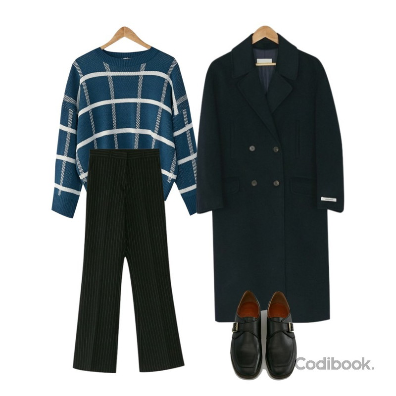 BANHARU formal stripe boots-cut slacks,BANHARU [hand made] daily double button coat,BANHARU check round neck knit등을 매치한 코디