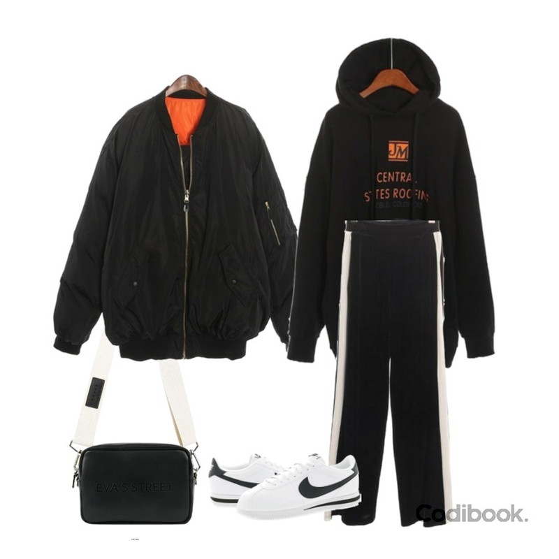 biznshoe Strap square bag (10color) *컬러추가,ROCOSIX jam boxy line hoodie t-shirt,ROCOSIX unisex both sides padding등을 매치한 코디
