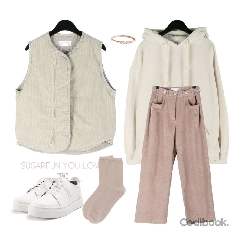 Untitled,daily monday Button control corduroy pants,daily monday Vivid smooth hood tee등을 매치한 코디