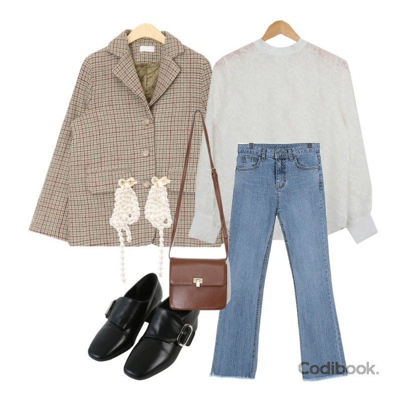 AIN mood wool check jacket,daily monday Semi boots cut fringe denim,AWAB 샤이자수블라우스등을 매치한 코디