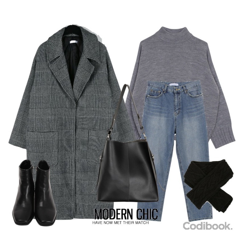 biznshoe Basic half neck knit (4color),daily monday Glan check long coat,biznshoe Washing denim pants등을 매치한 코디