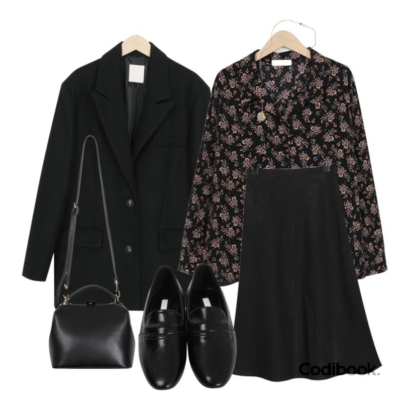 From Beginning Smooth floret blouse_B (size : free),From Beginning Formal wool single jacket_M (size : free),From Beginning Amber satin flare skirt_B (size : S,M)등을 매치한 코디