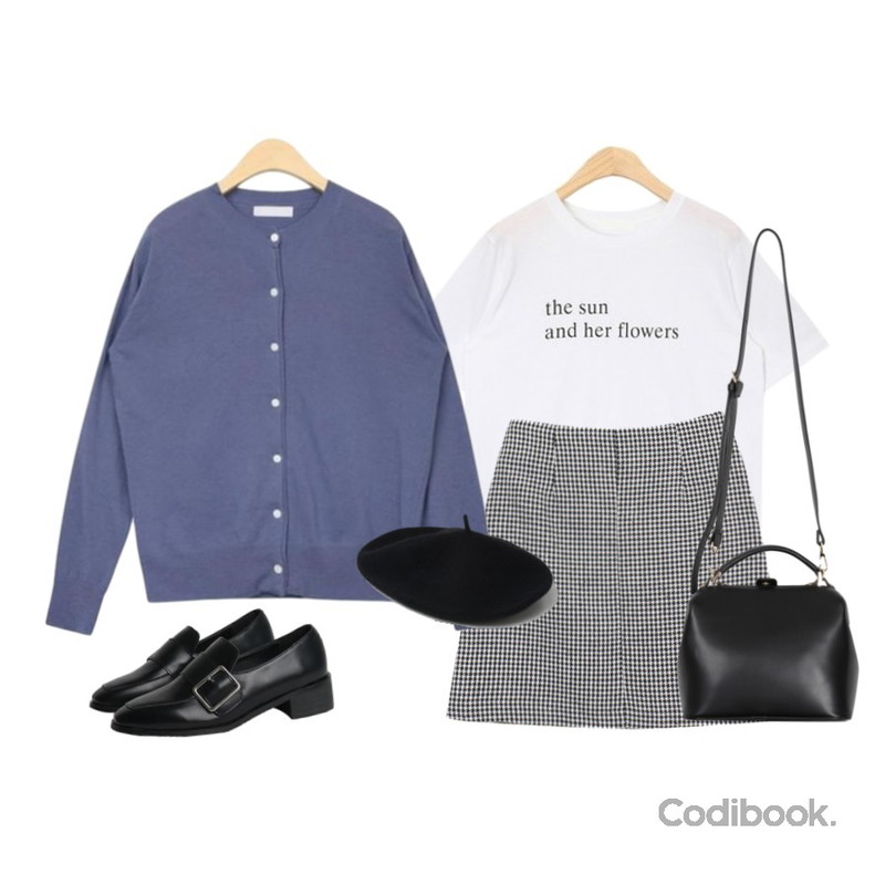 myblin 미니멀 스커트 (3color),AIN flowers lettering T,Monobabie [RL2116] 헬린스3.5cm등을 매치한 코디